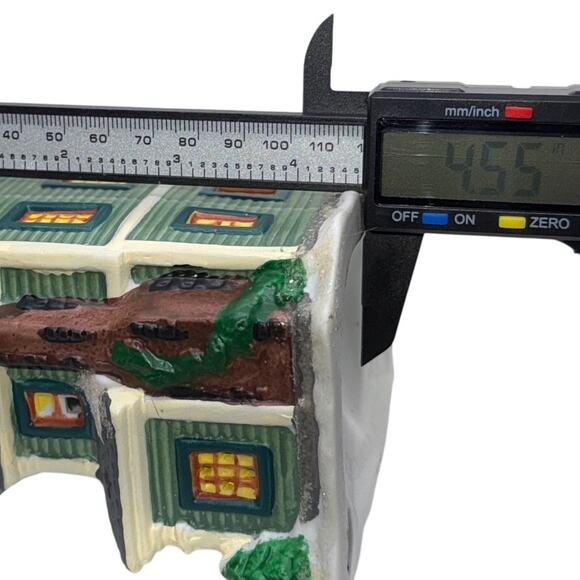 Cobblestone Corners 2003 Victorian Two-Story House Christmas Village Building - Picture 9 of 9